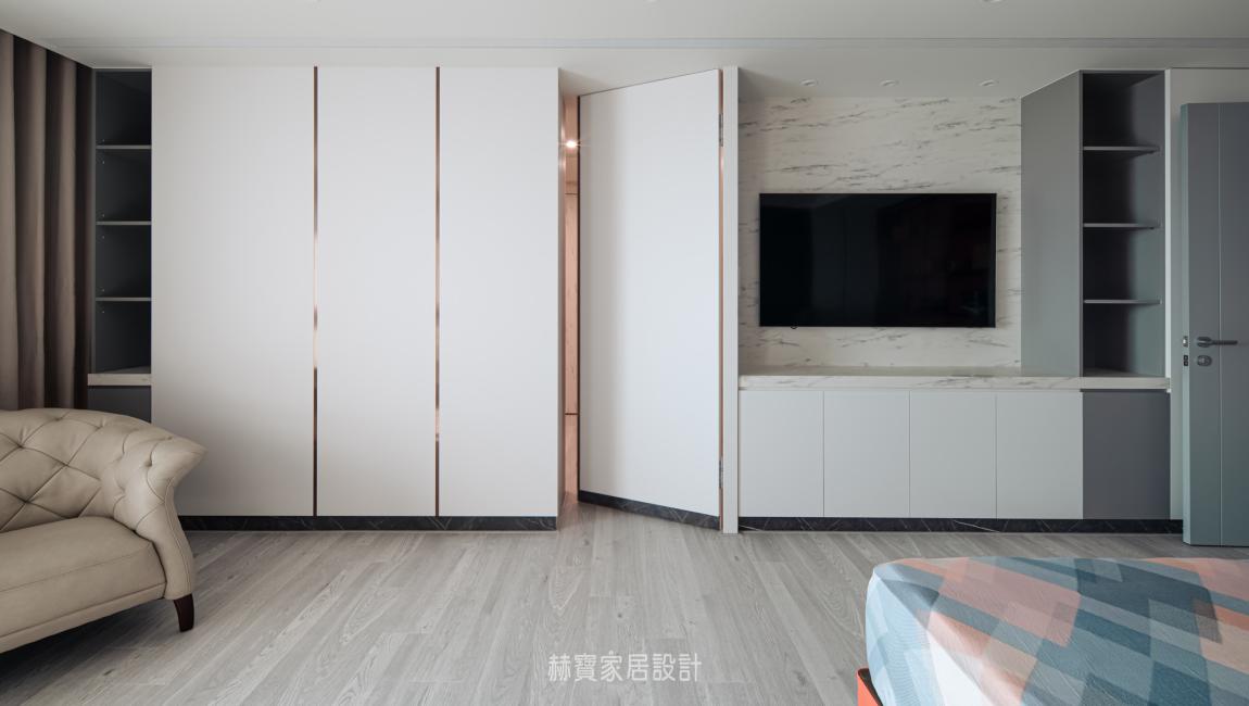 主臥
