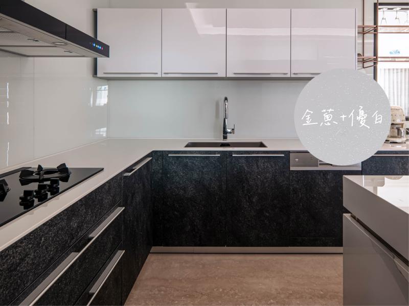 烤漆玻璃：金蔥+優白